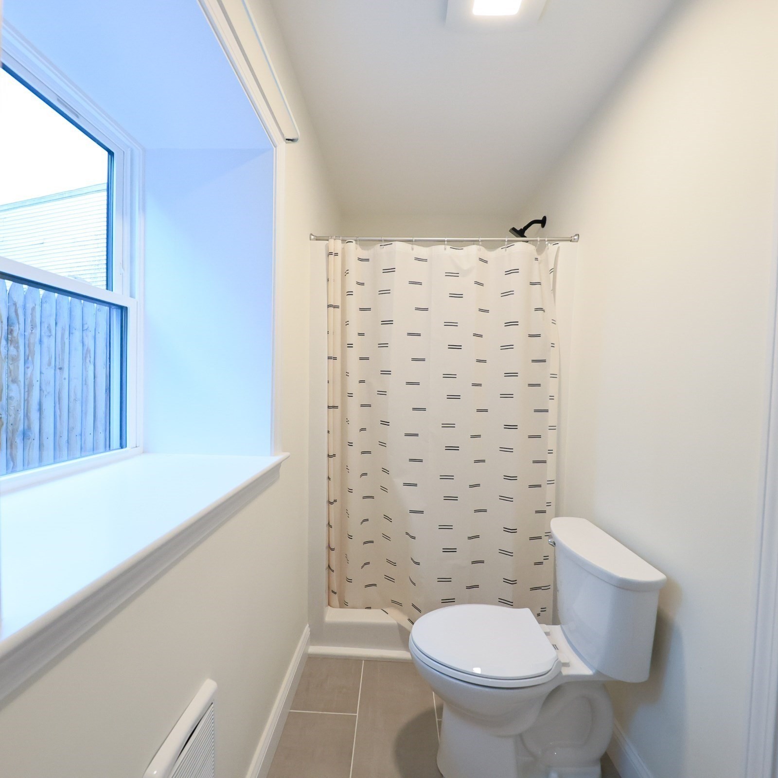 173 Westford St Property Photo 37