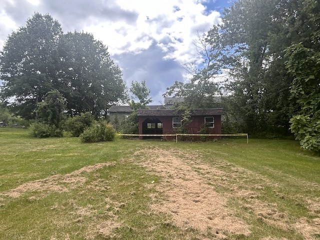 163 Morgan St Property Photo 4