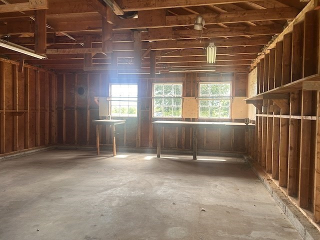 163 Morgan St Property Photo 8
