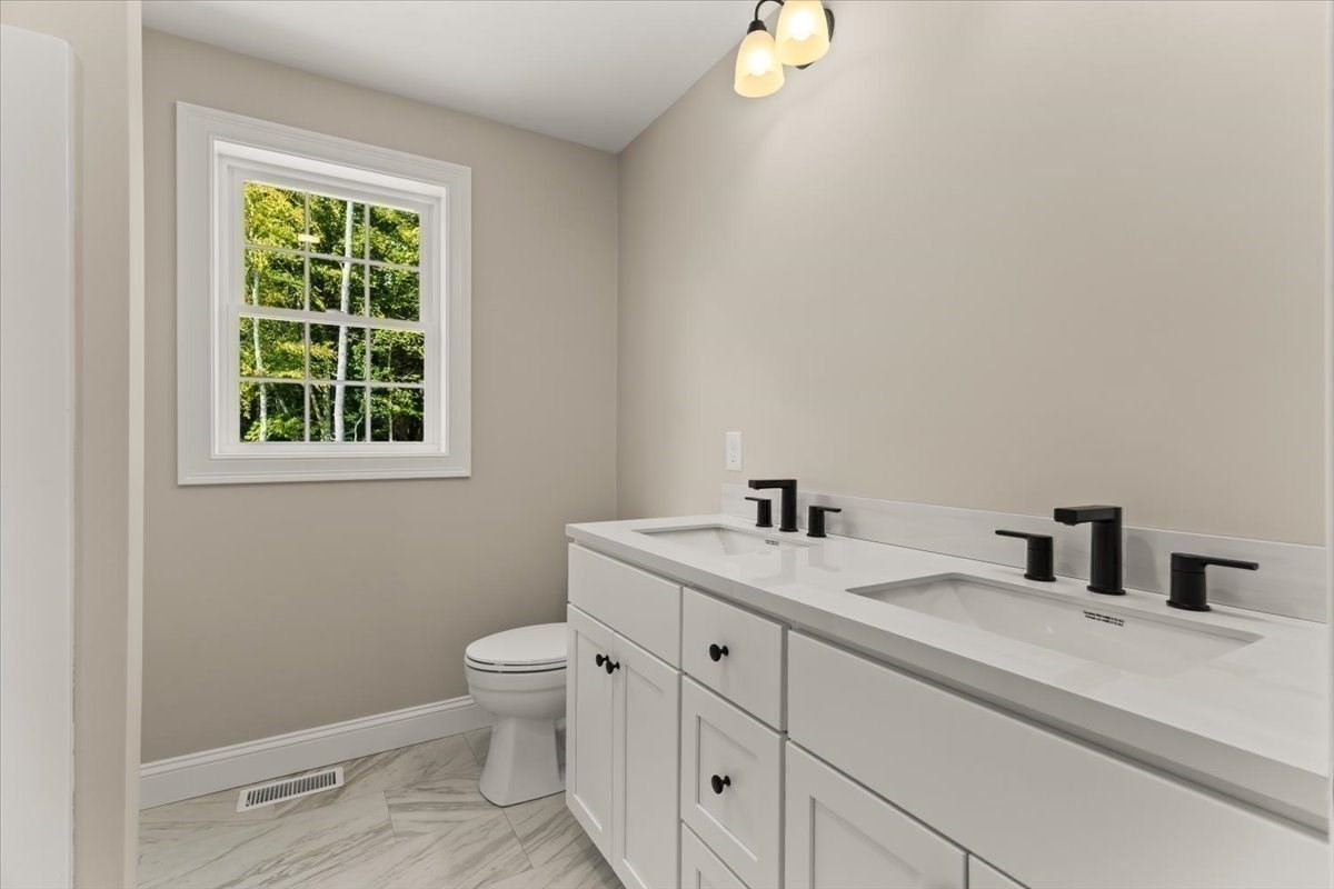 35 Keene Road Property Photo 21