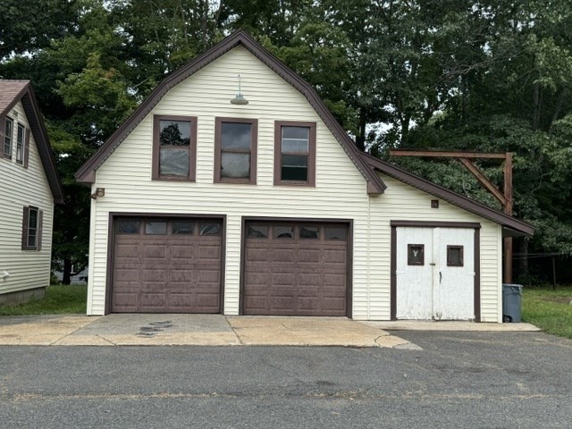 72 W Orange Rd Property Photo 5