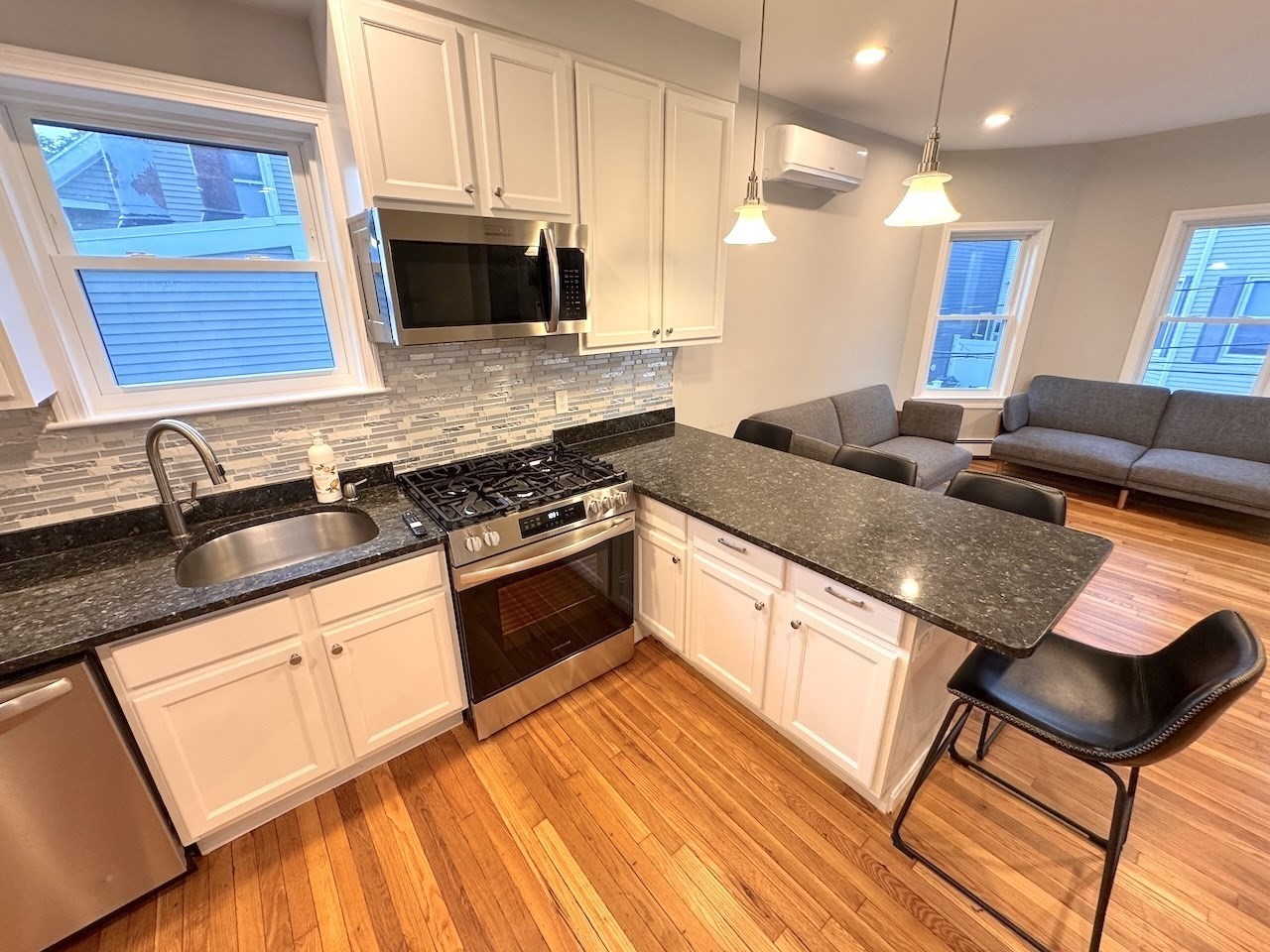 7 Pinckney Pl. # 2 Property Photo 3