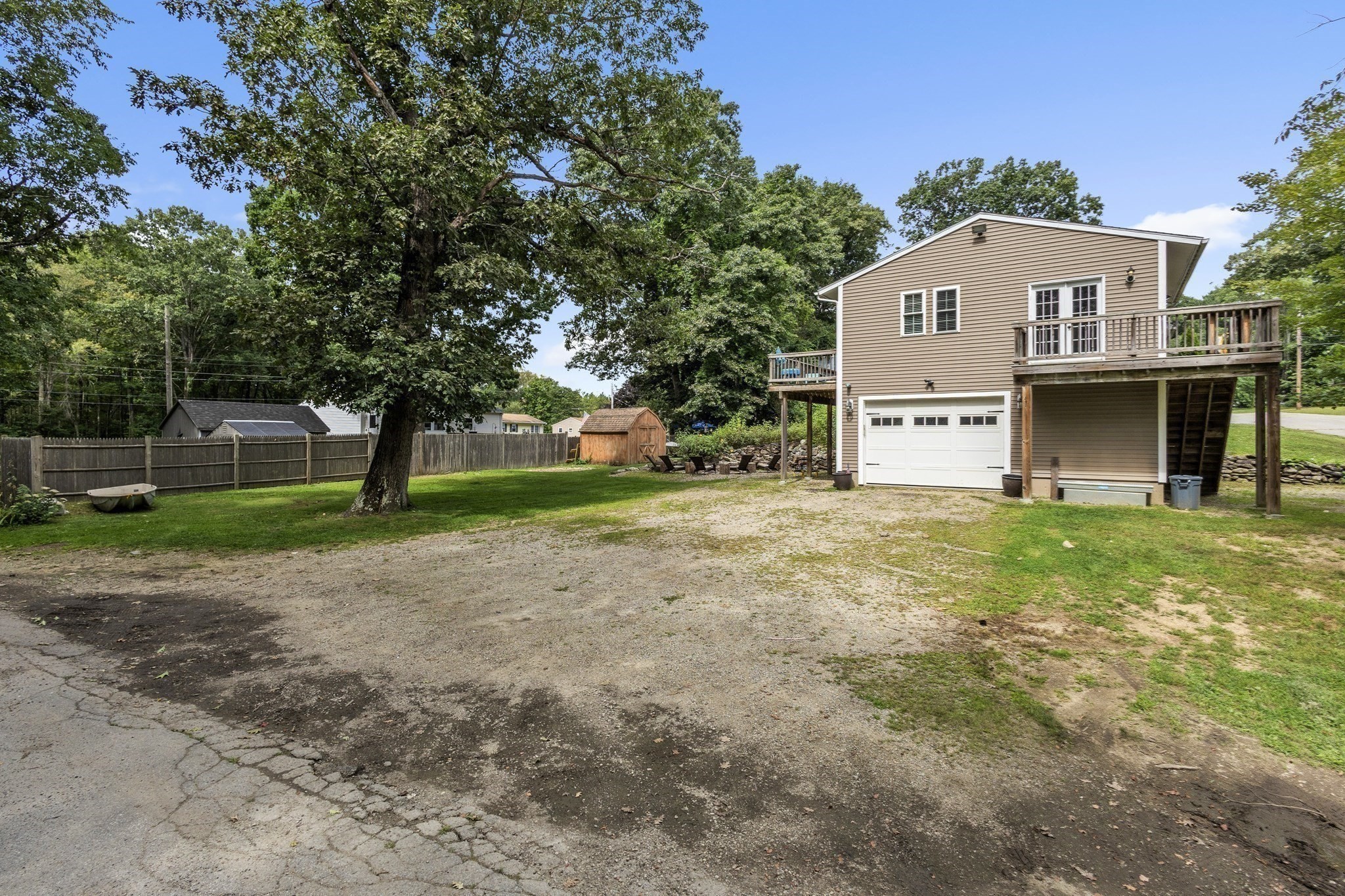 6 Pitcairn Ave Property Photo 22