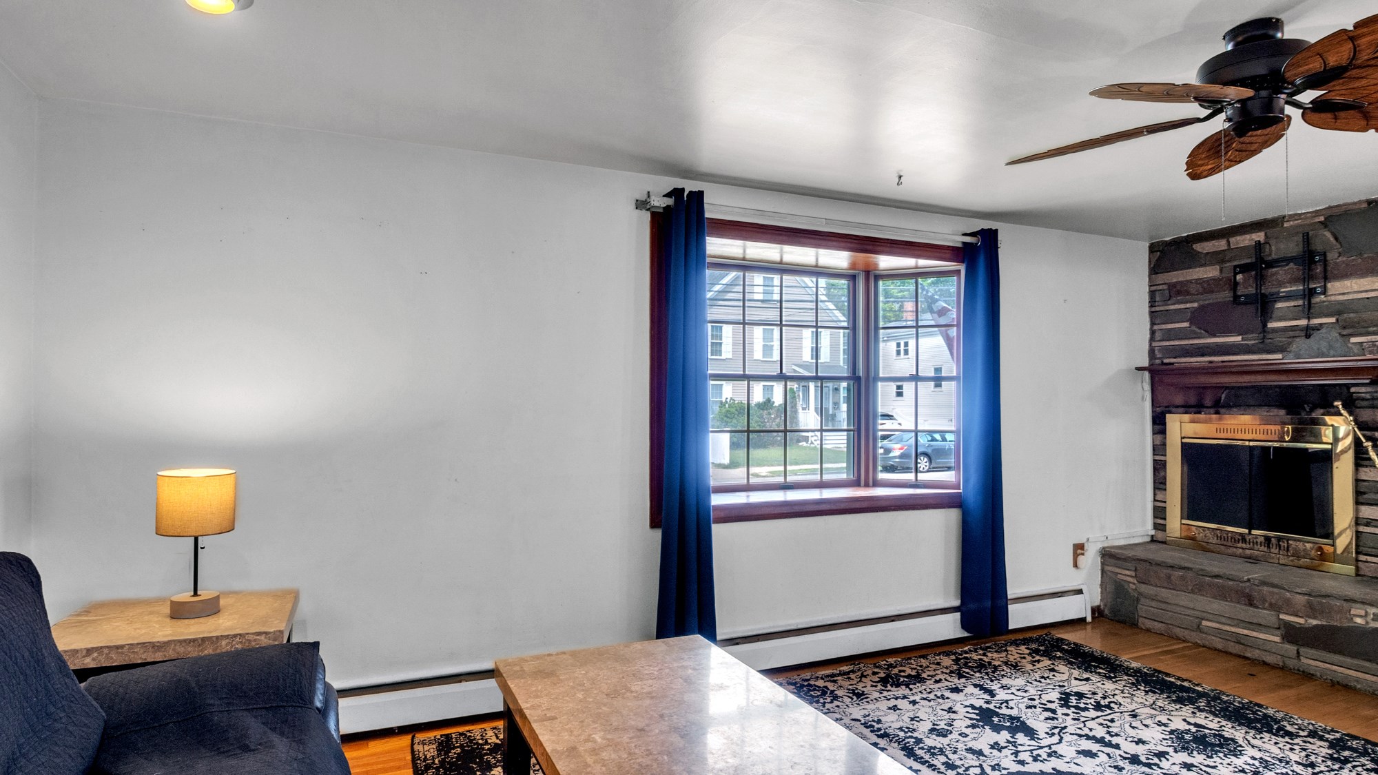 12 Clifford St Property Photo 7