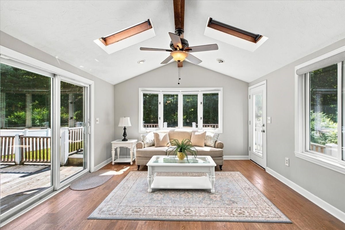 46 Hoover Road Property Photo 8