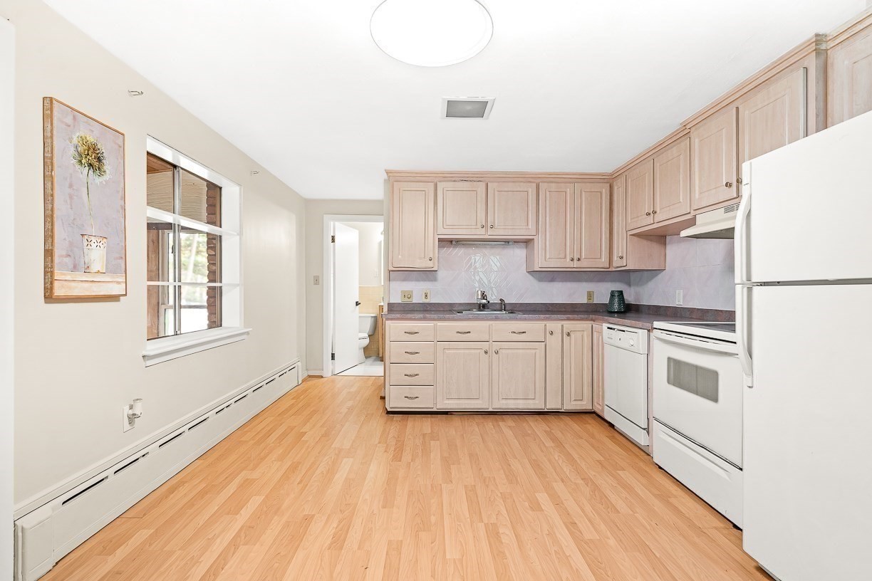 257 Cross Street Property Photo 9