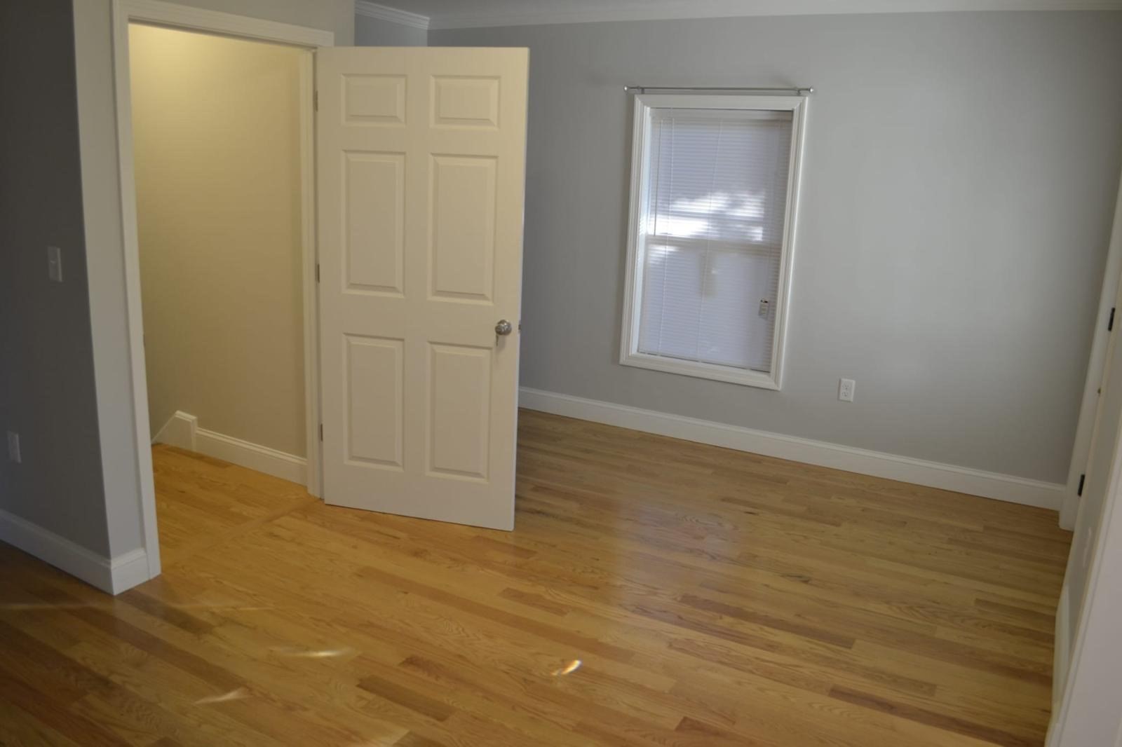 39 Witherbee St Property Photo 3