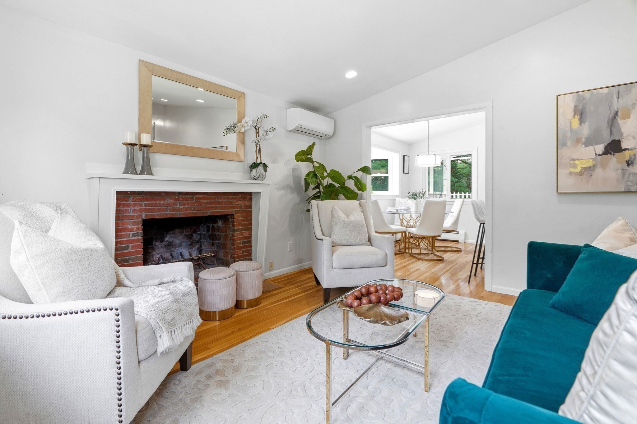 22 Harbell St Property Photo 3