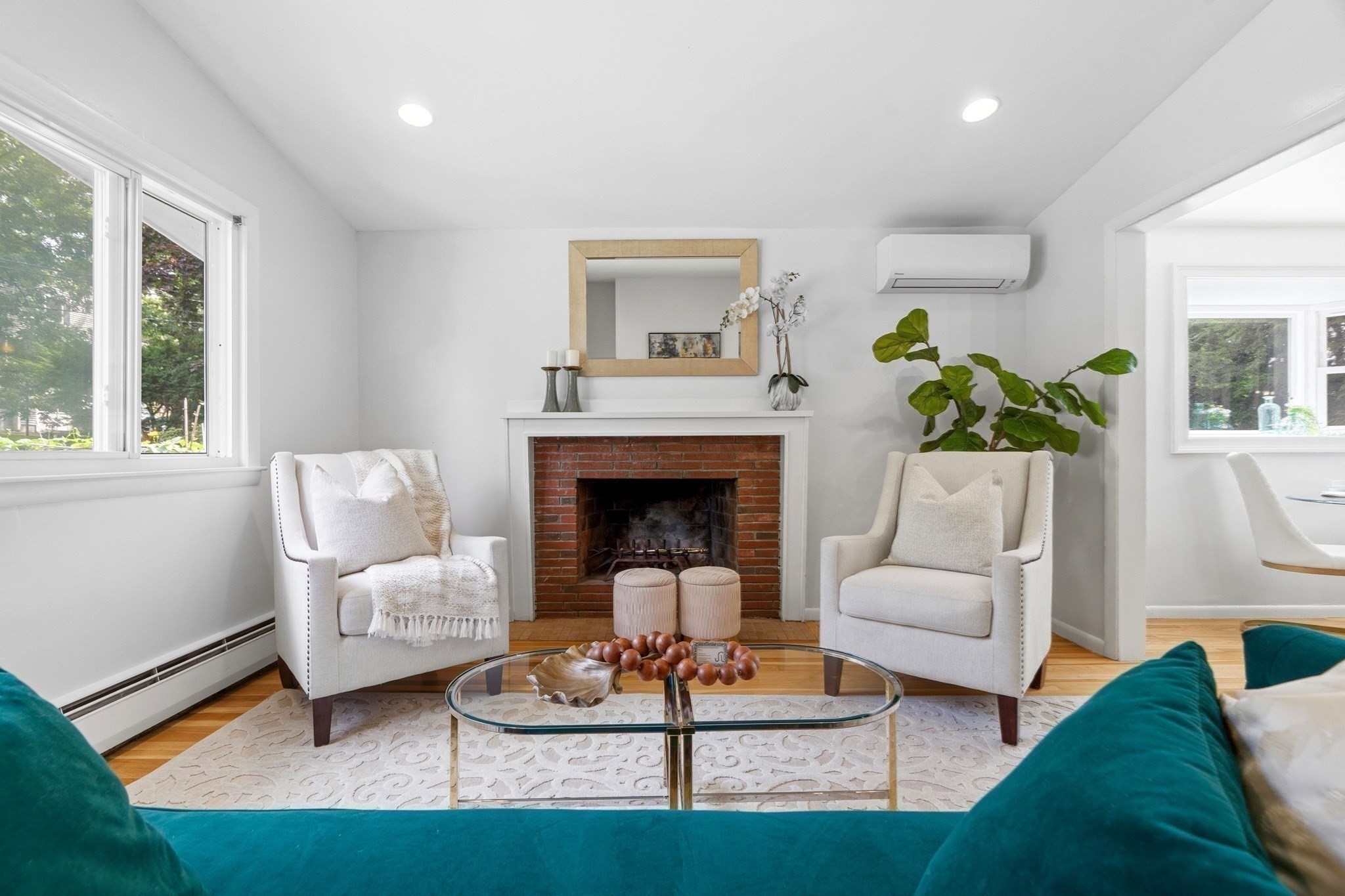 22 Harbell St Property Photo 5