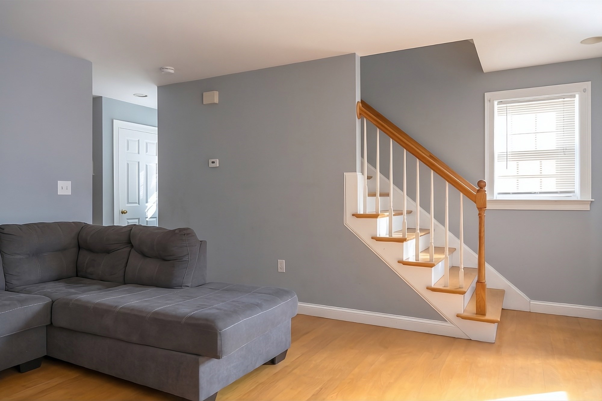 1438 Hyde Park Avenue Property Photo 4