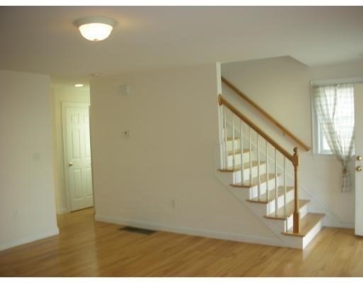 1438 Hyde Park Avenue Property Photo 5