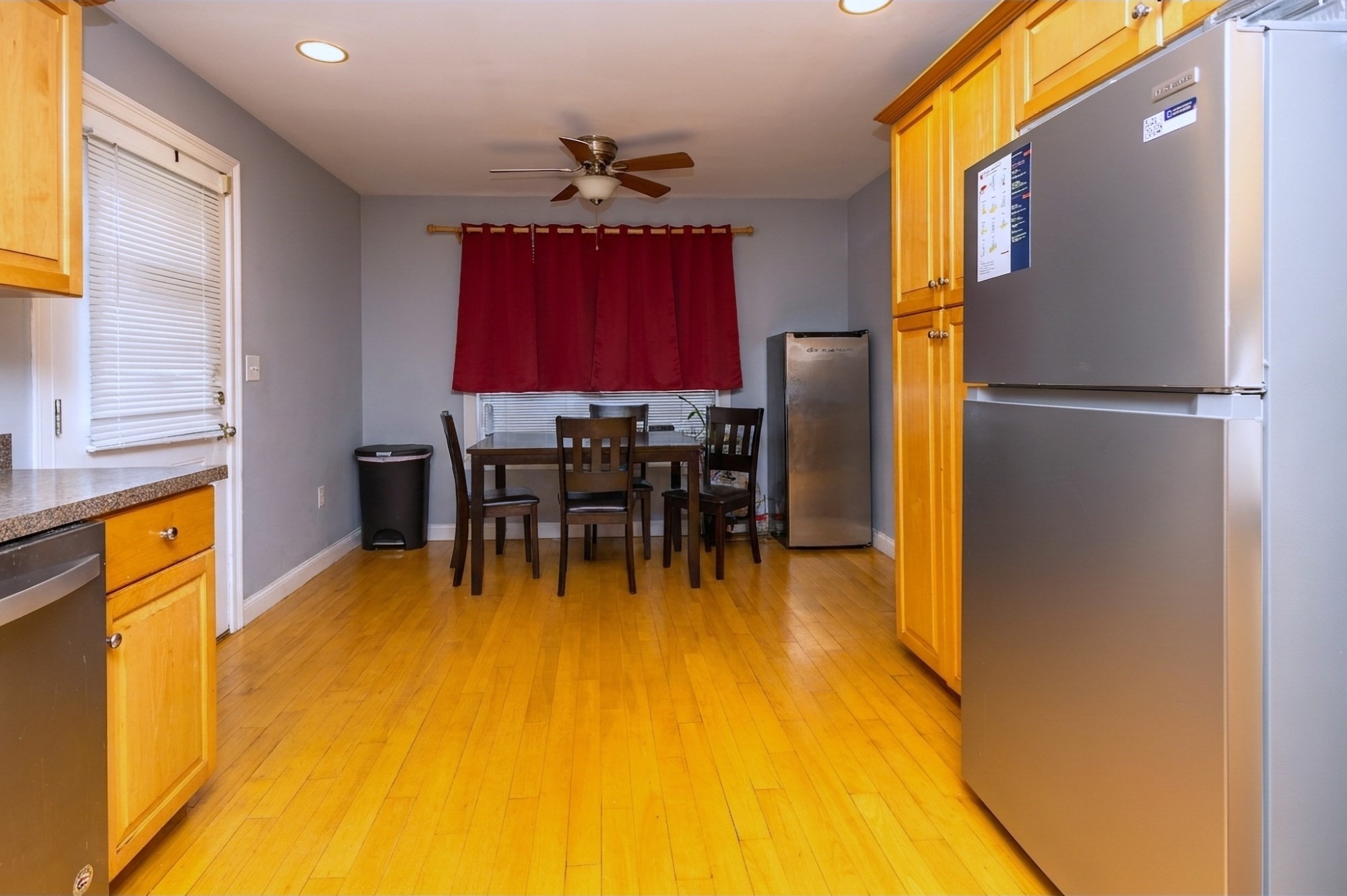 1438 Hyde Park Avenue Property Photo 9