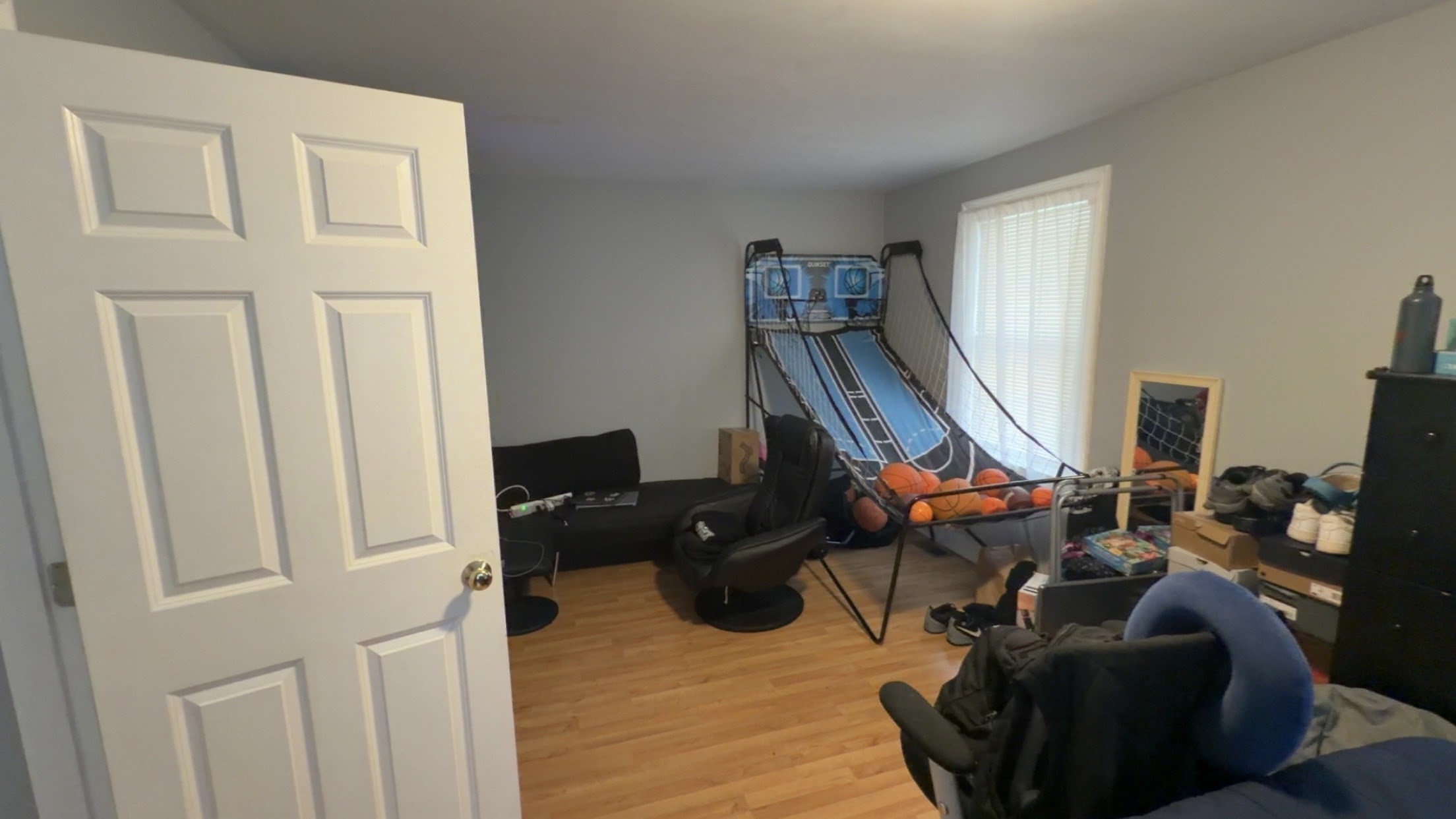 1438 Hyde Park Avenue Property Photo 10