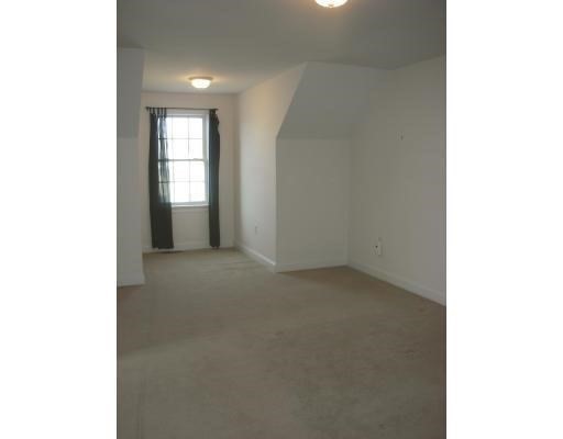 1438 Hyde Park Avenue Property Photo 19