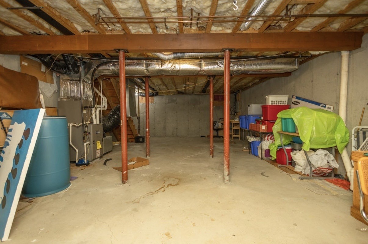 1438 Hyde Park Avenue Property Photo 25