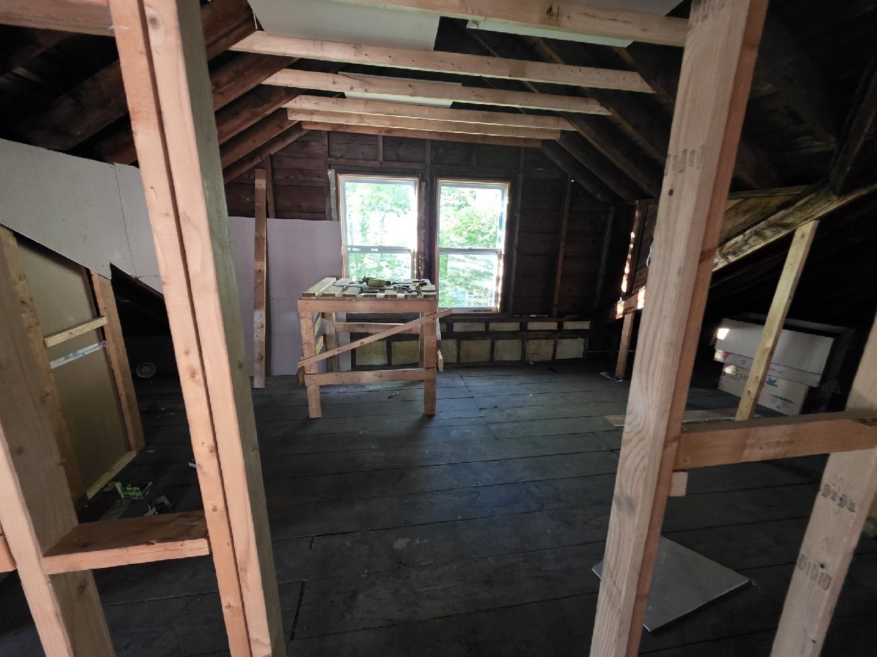 190 Pine St Property Photo 10