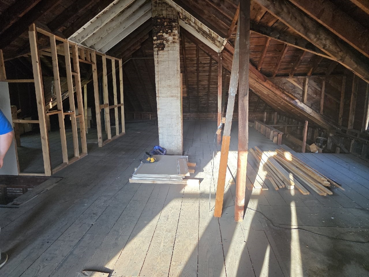 190 Pine St Property Photo 13