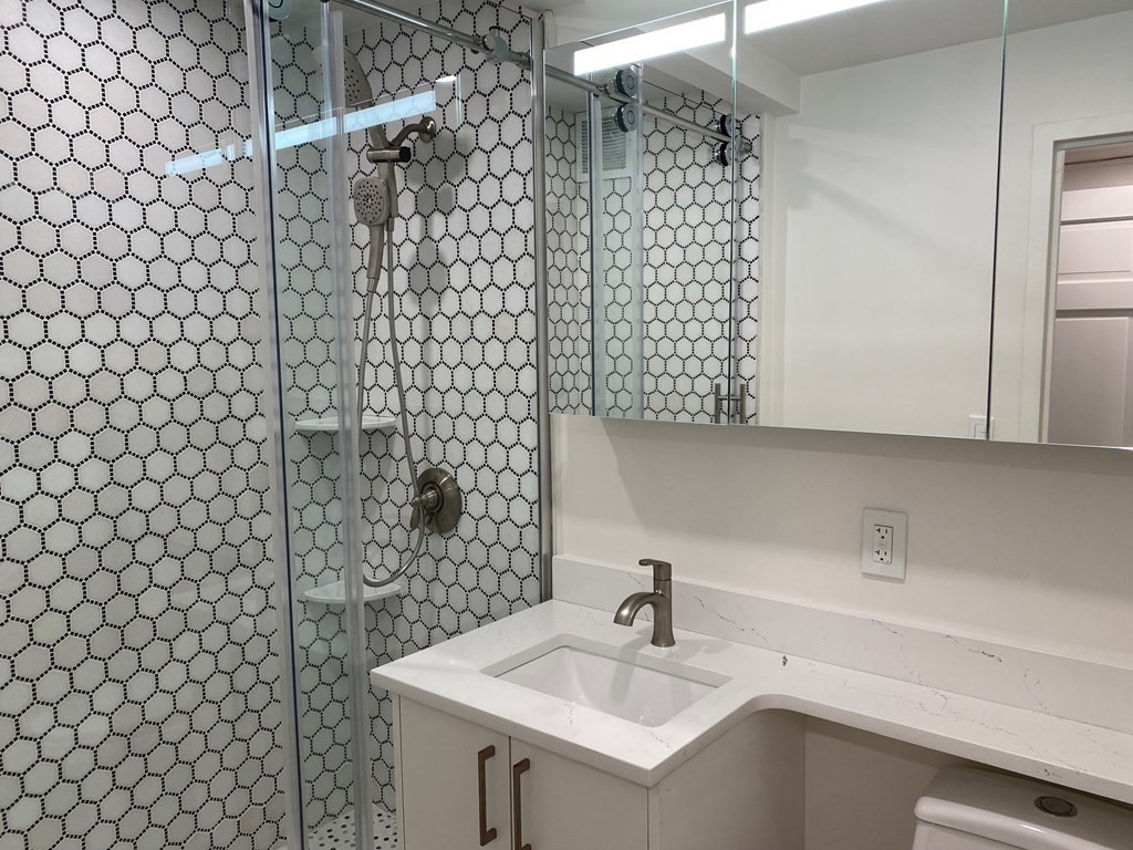 151 Tremont Street # 25r Property Photo 12