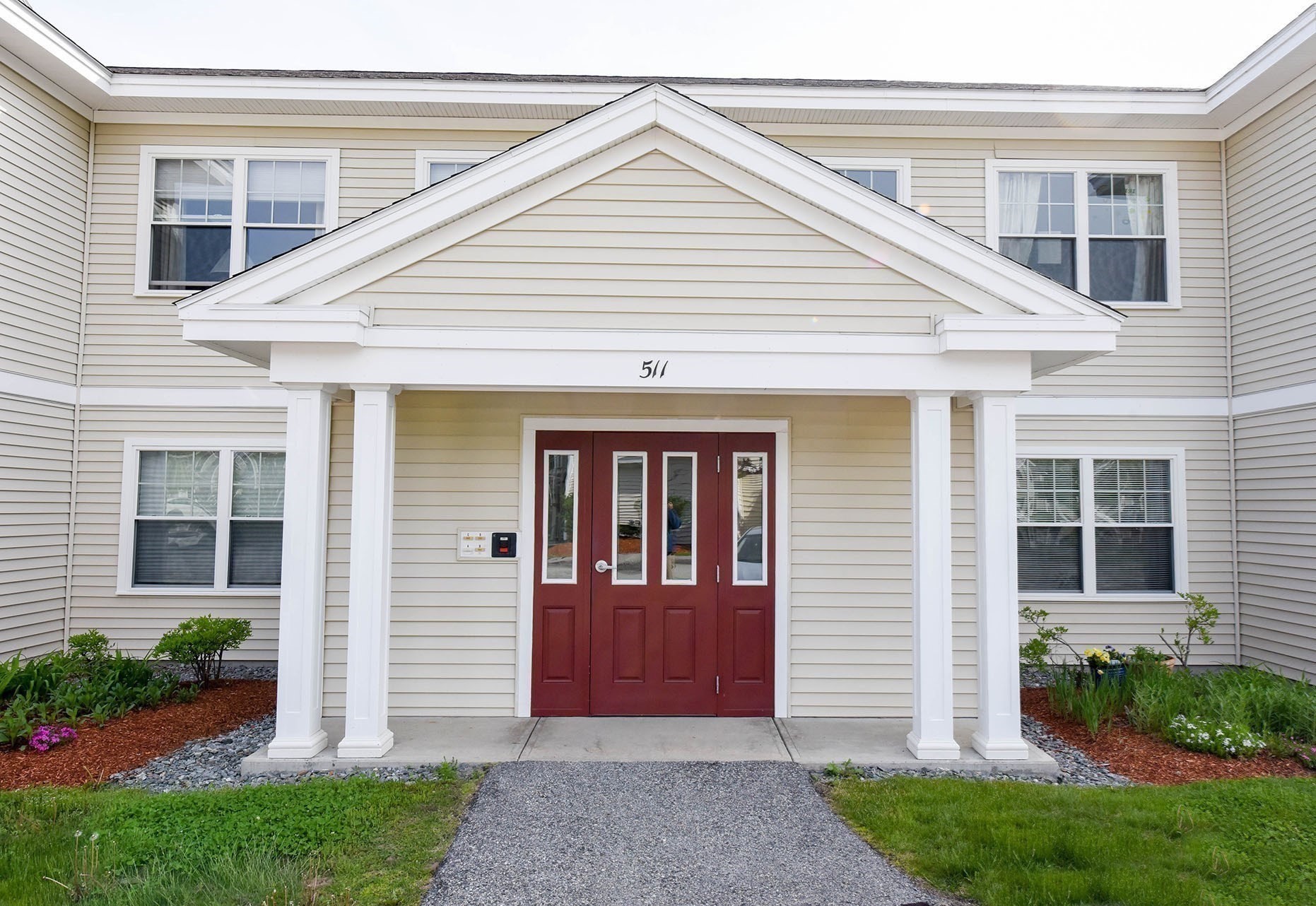 511 Main St # D Property Photo 1