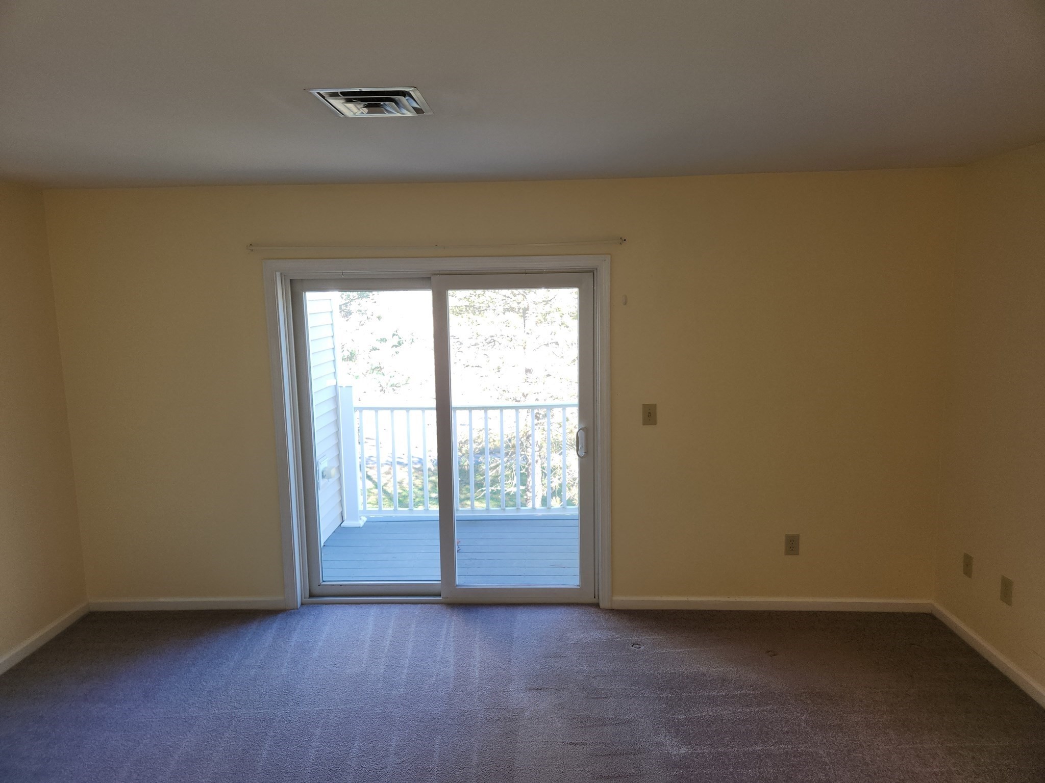 511 Main St # D Property Photo 10