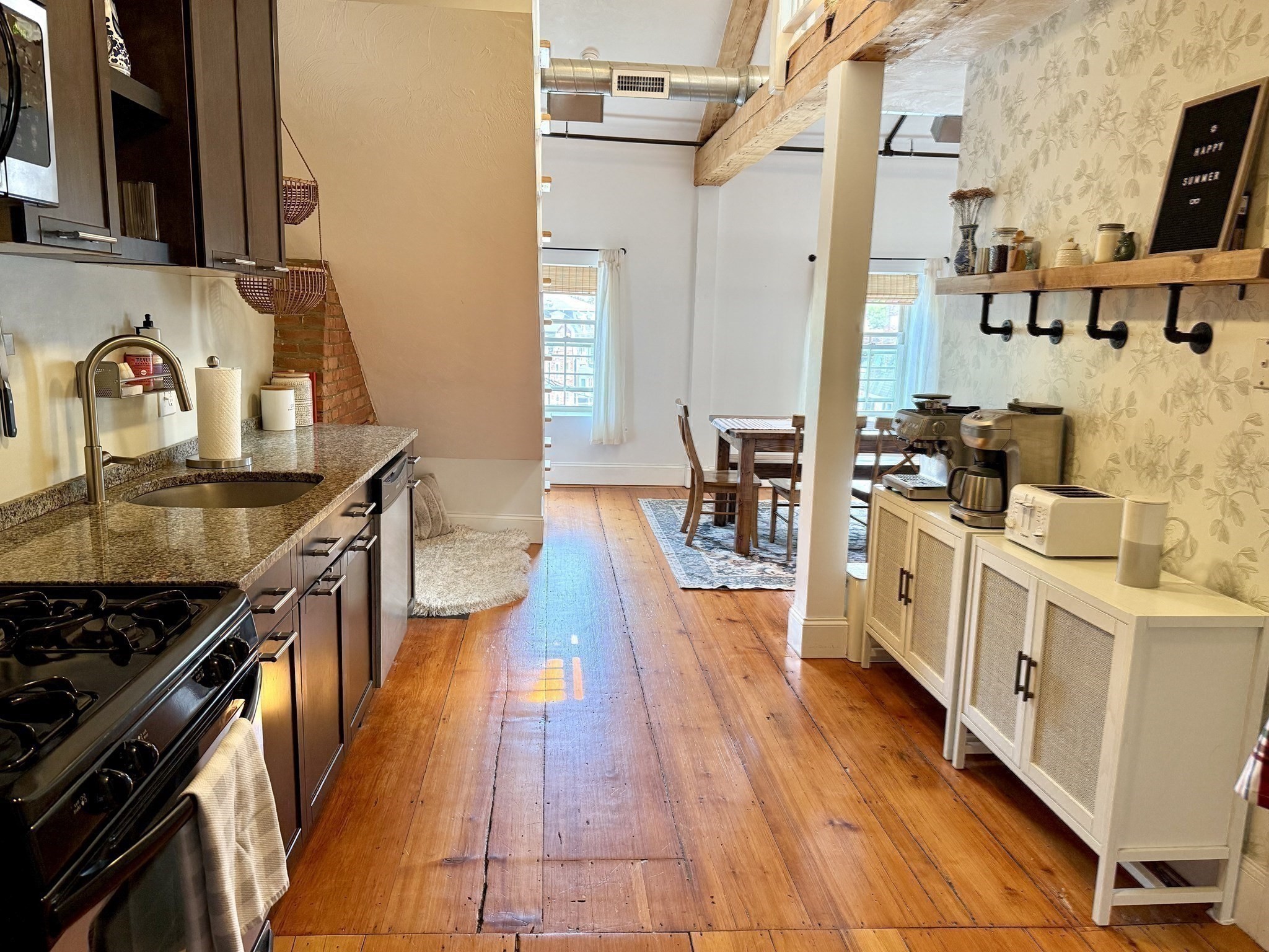 6 Union St # 3 Property Photo 6