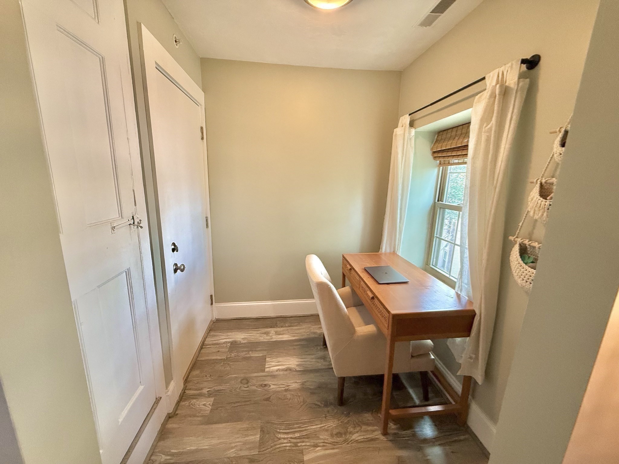 6 Union St # 3 Property Photo 10