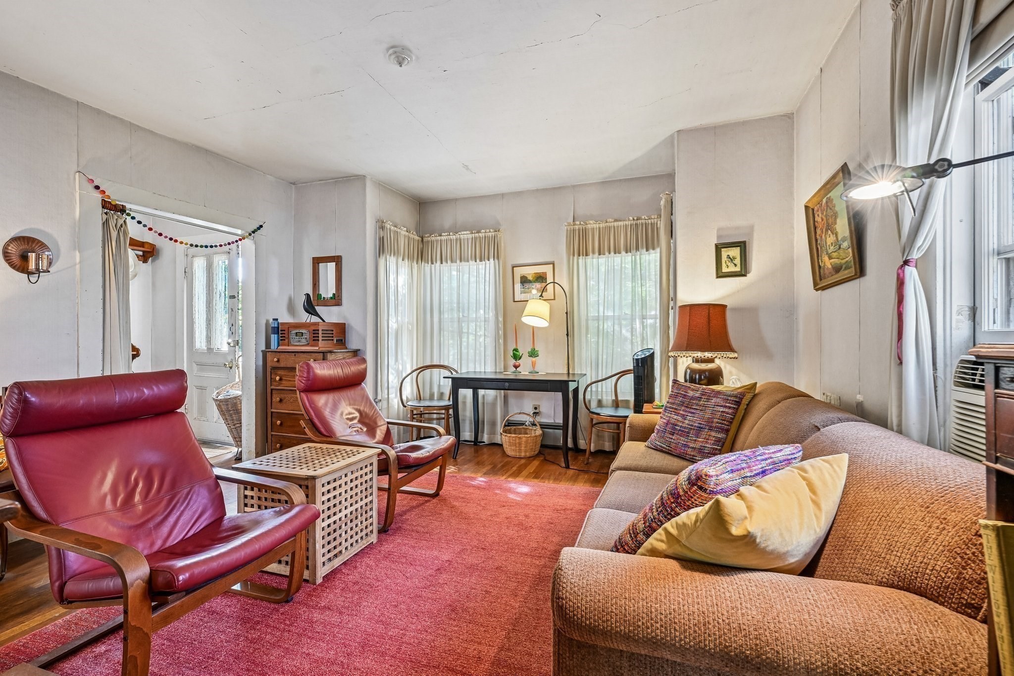 21 Elm St Property Photo 3