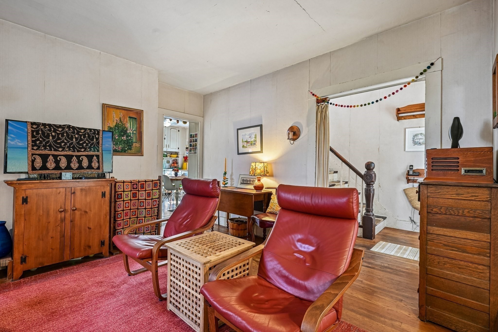 21 Elm St Property Photo 6