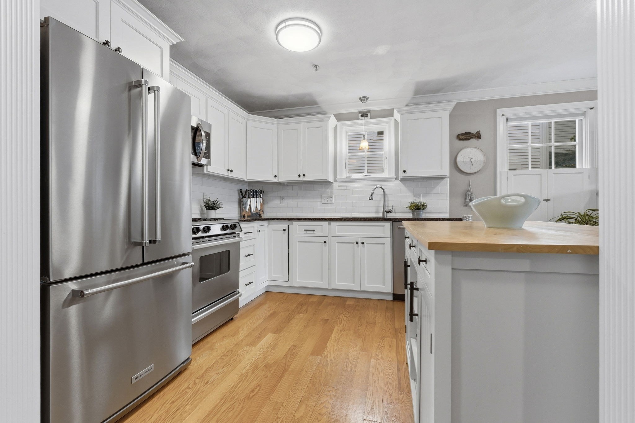 16 Ship St # 16 Property Photo 3
