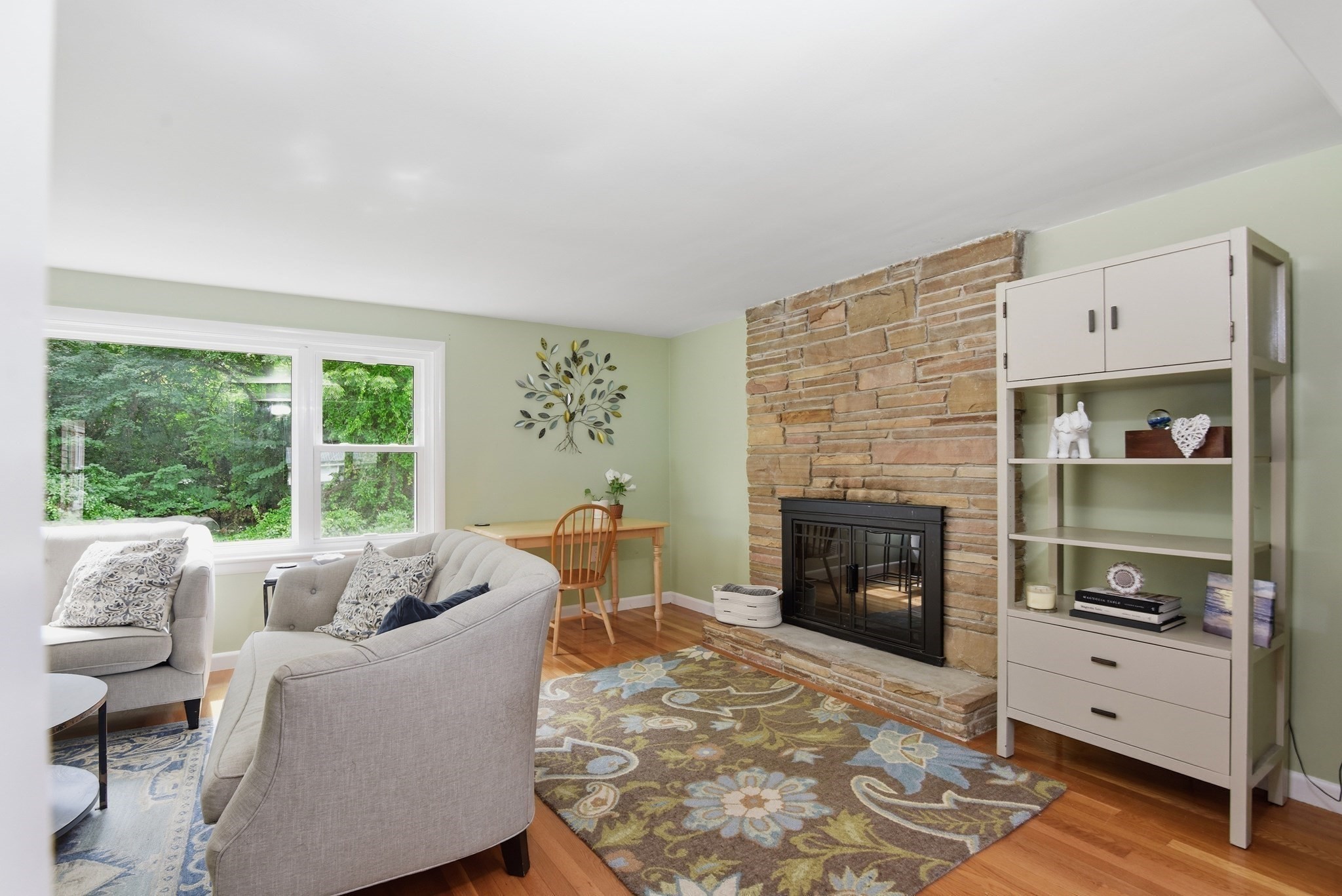 71 Norlen Park Property Photo 9