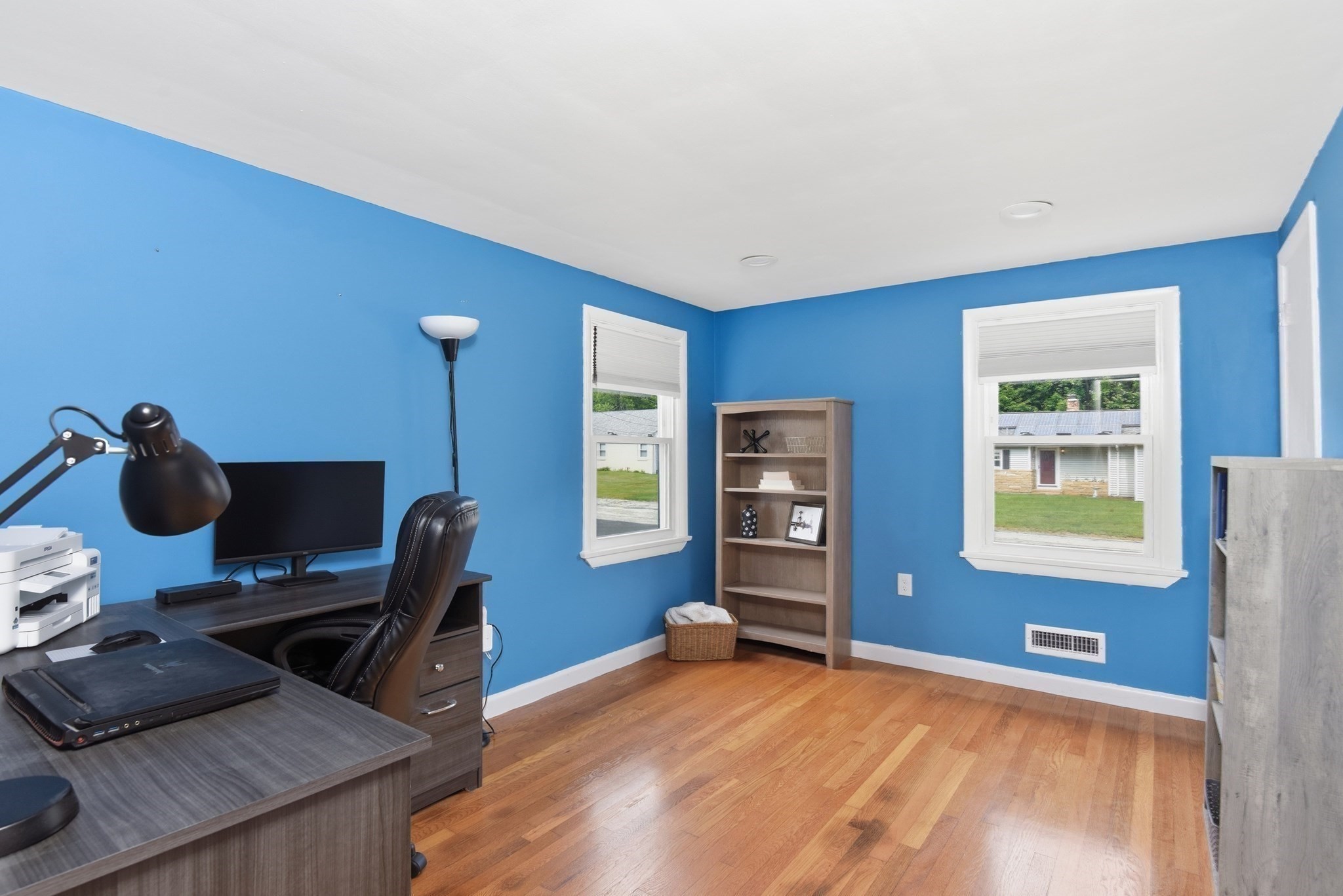 71 Norlen Park Property Photo 15