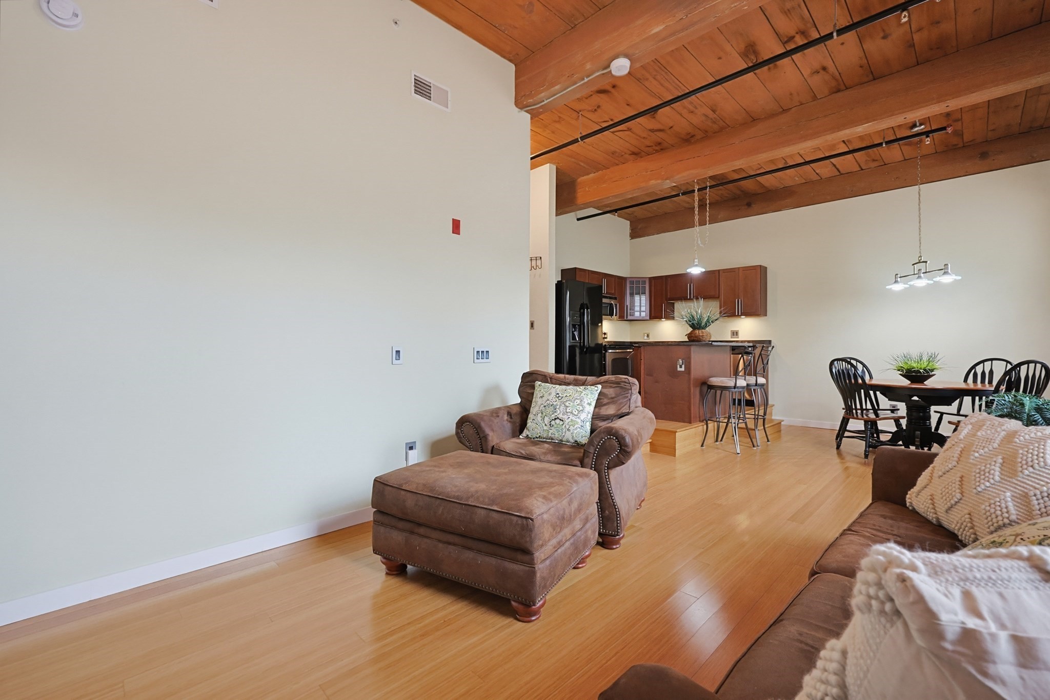 1511 Main Street # 301 Property Photo 8