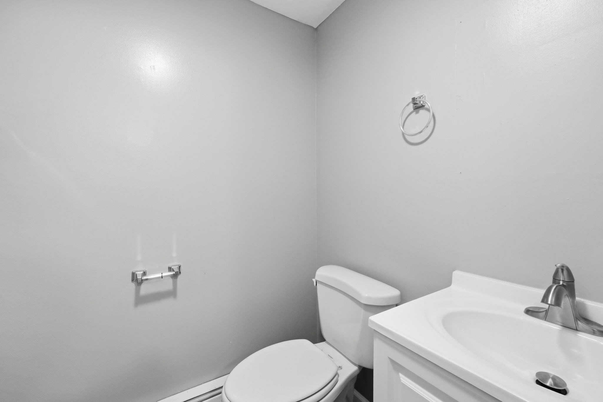 30 Clayton St Property Photo 5
