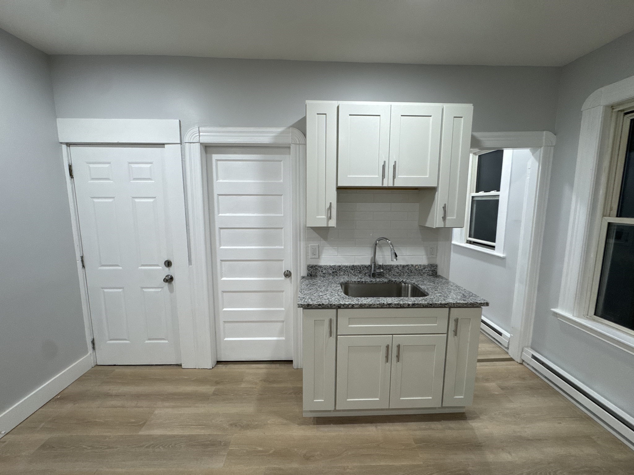 16 Ashton # 3 Property Photo 10