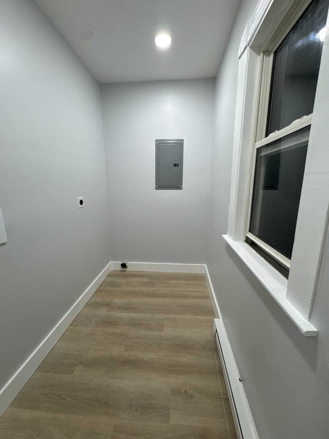 16 Ashton # 3 Property Photo 12