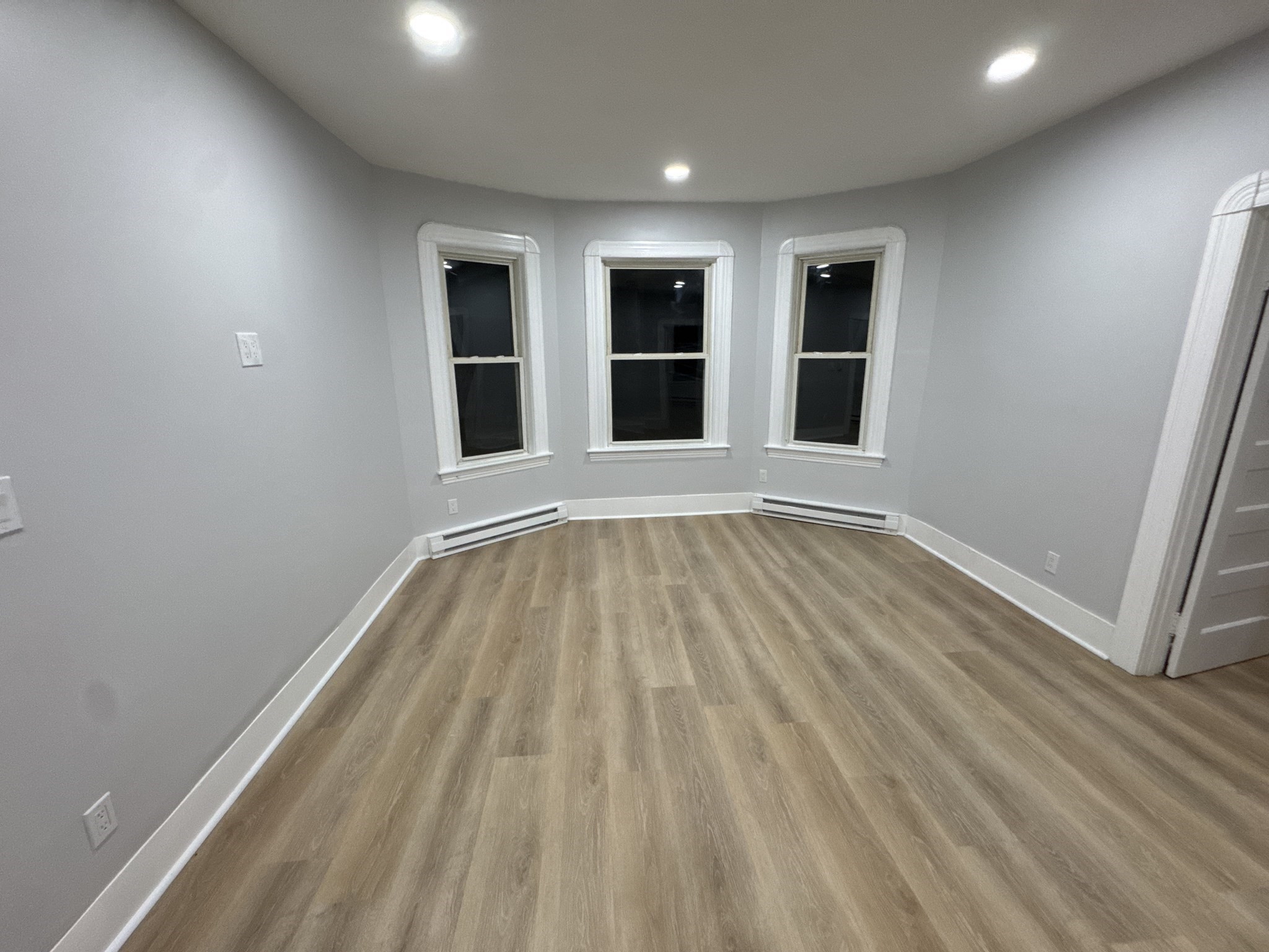 16 Ashton # 3 Property Photo 19