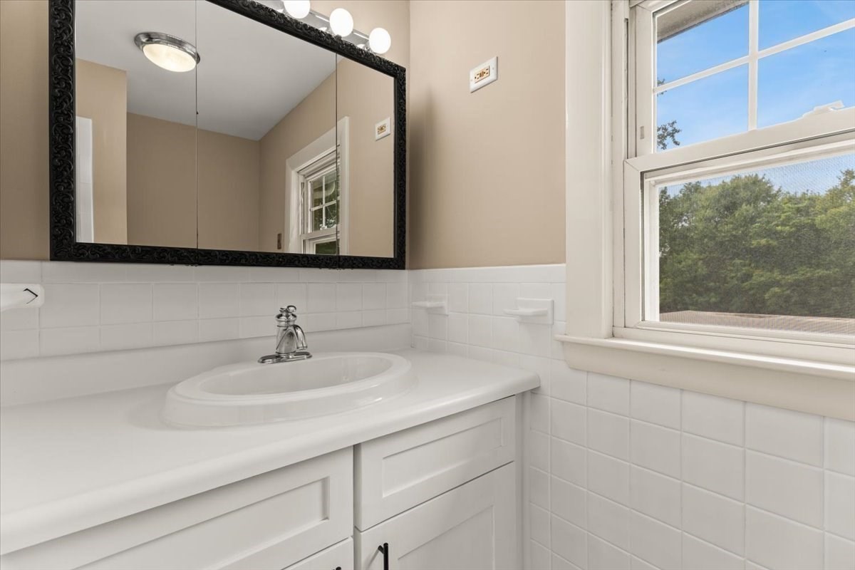 90 Silver St Property Photo 20