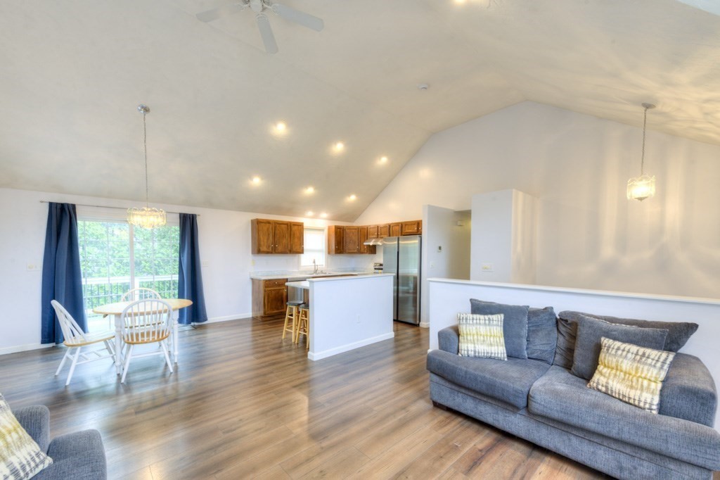 4 Matteo St Property Photo 12