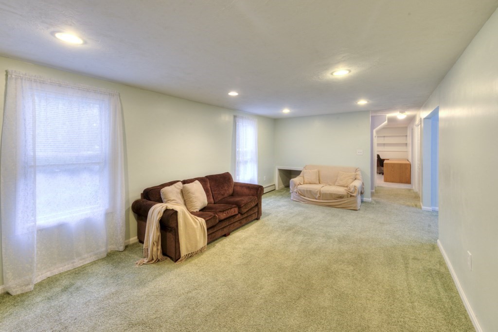 4 Matteo St Property Photo 23