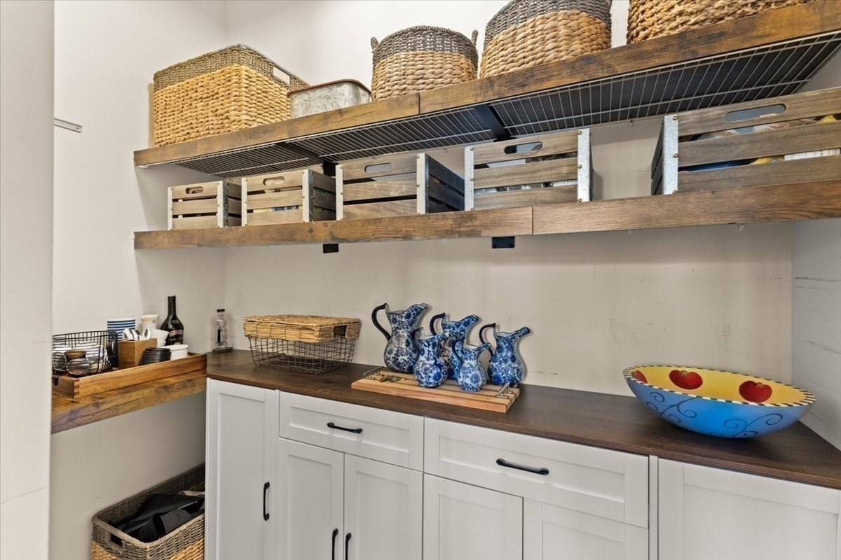 12 Thelma Way # 12 Property Photo 18