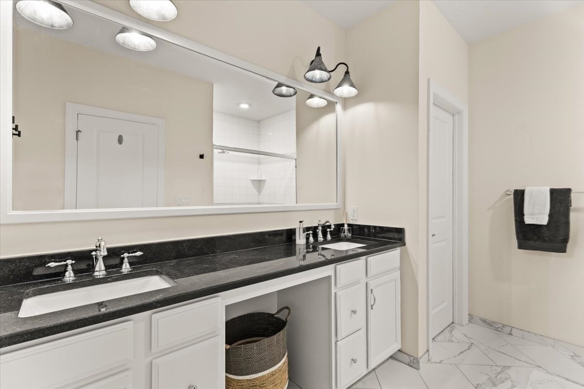 12 Thelma Way # 12 Property Photo 26