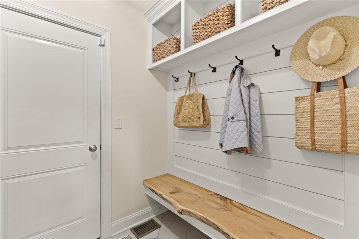 12 Thelma Way # 12 Property Photo 28