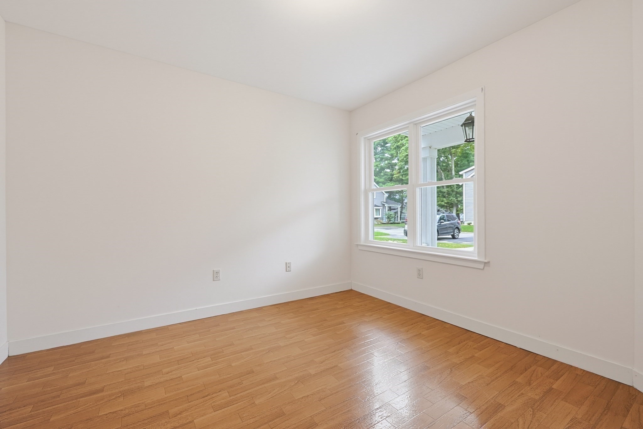 4 Oak Ct # 4 Property Photo 17