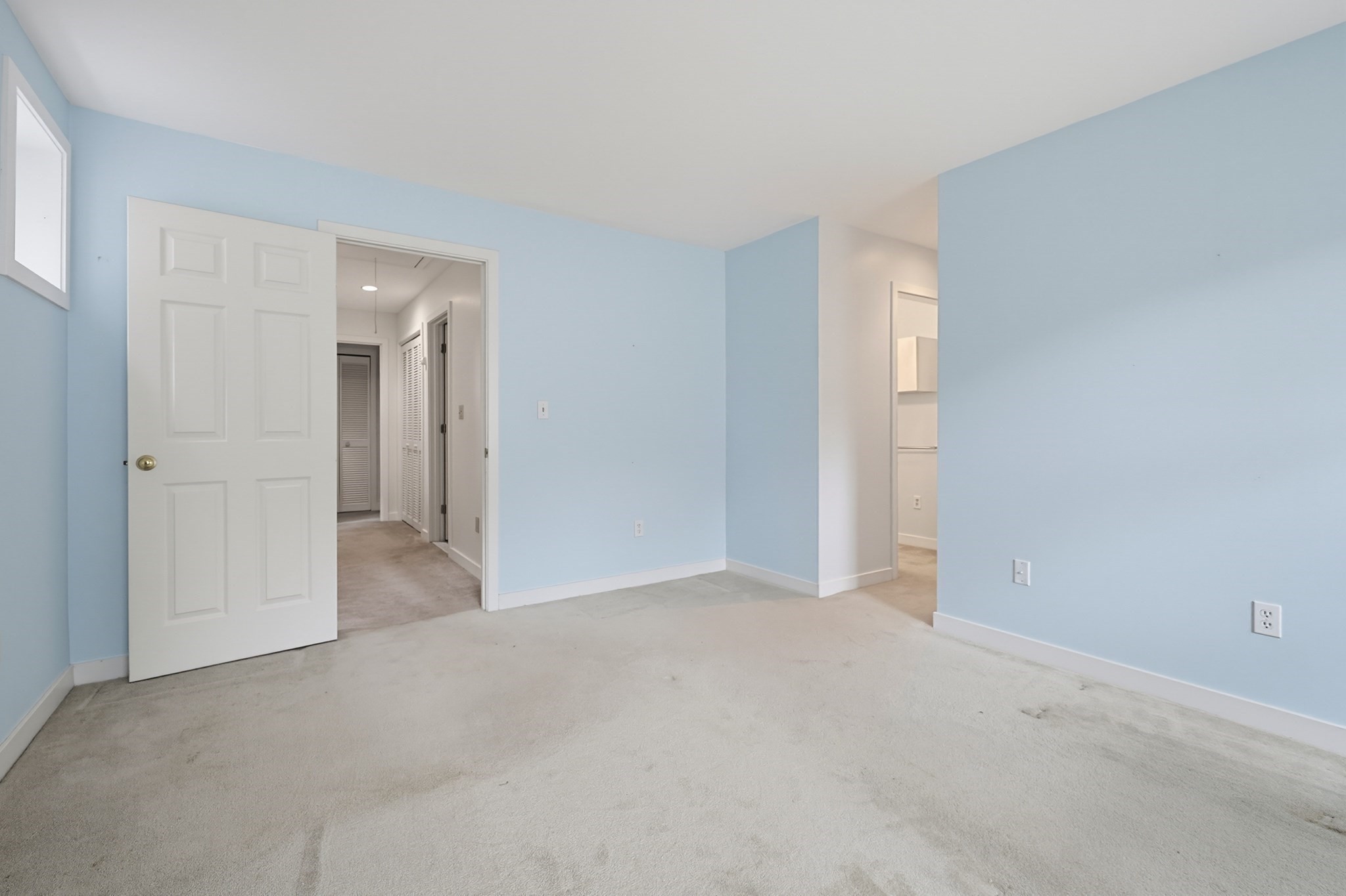 4 Oak Ct # 4 Property Photo 22