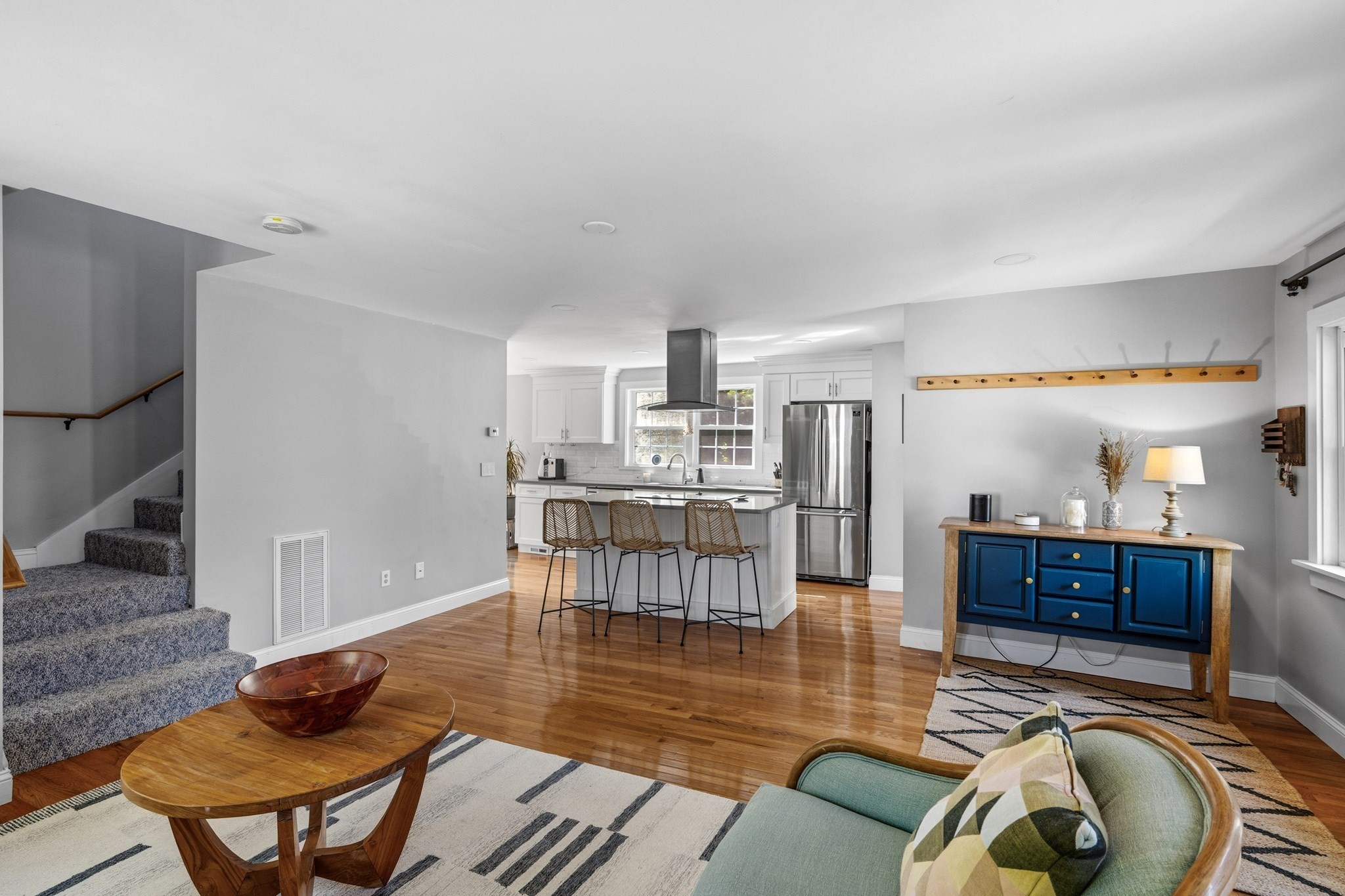 4 Lynwood Property Photo 6