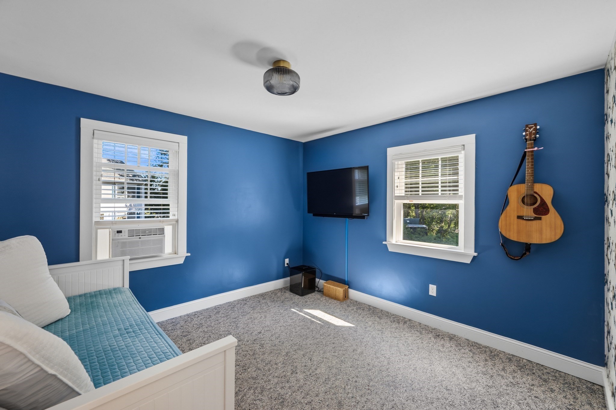 4 Lynwood Property Photo 15