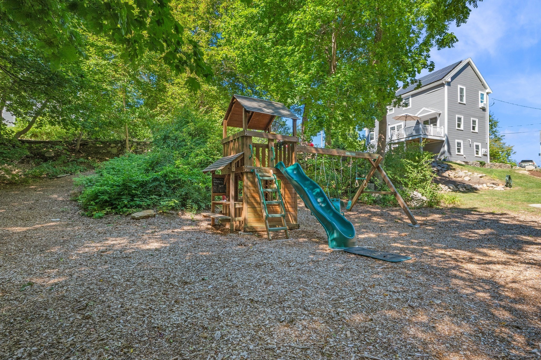 4 Lynwood Property Photo 35