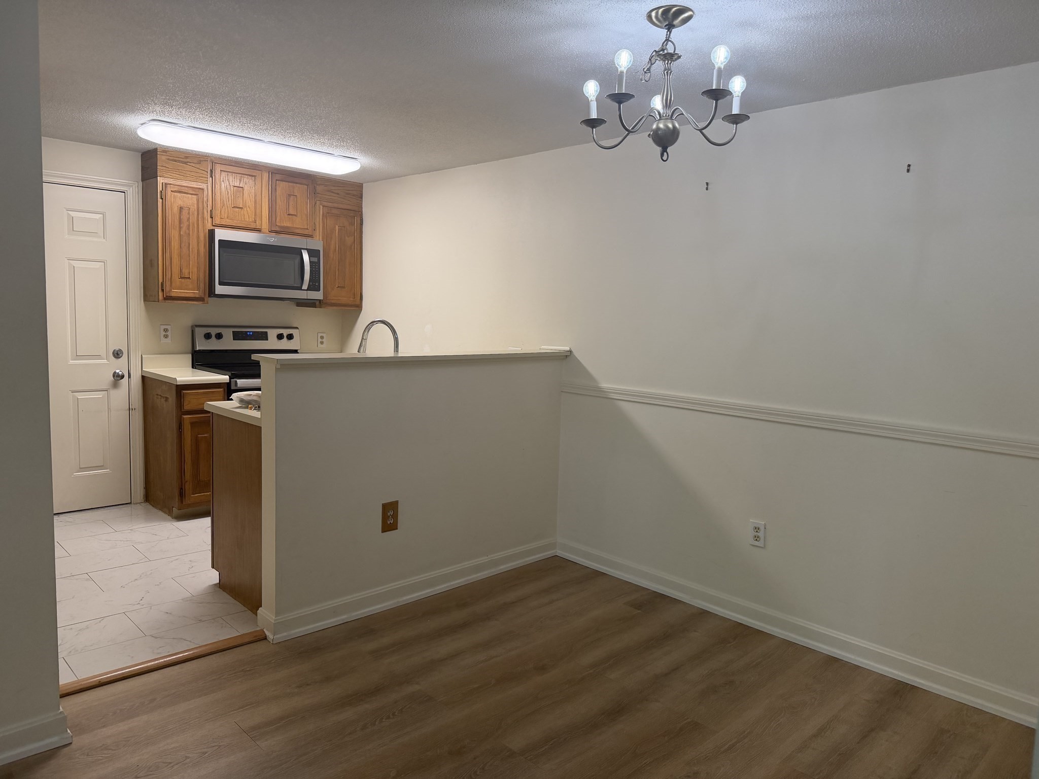 13 Walden Dr # 7 Property Photo 8