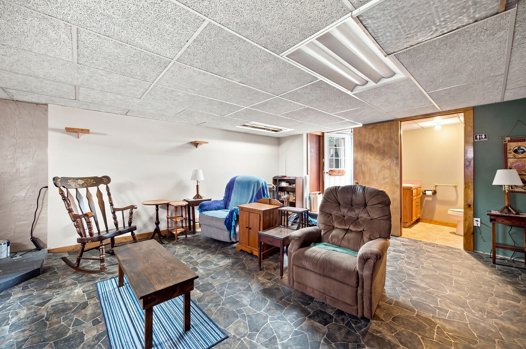 55 Park Ave Property Photo 7