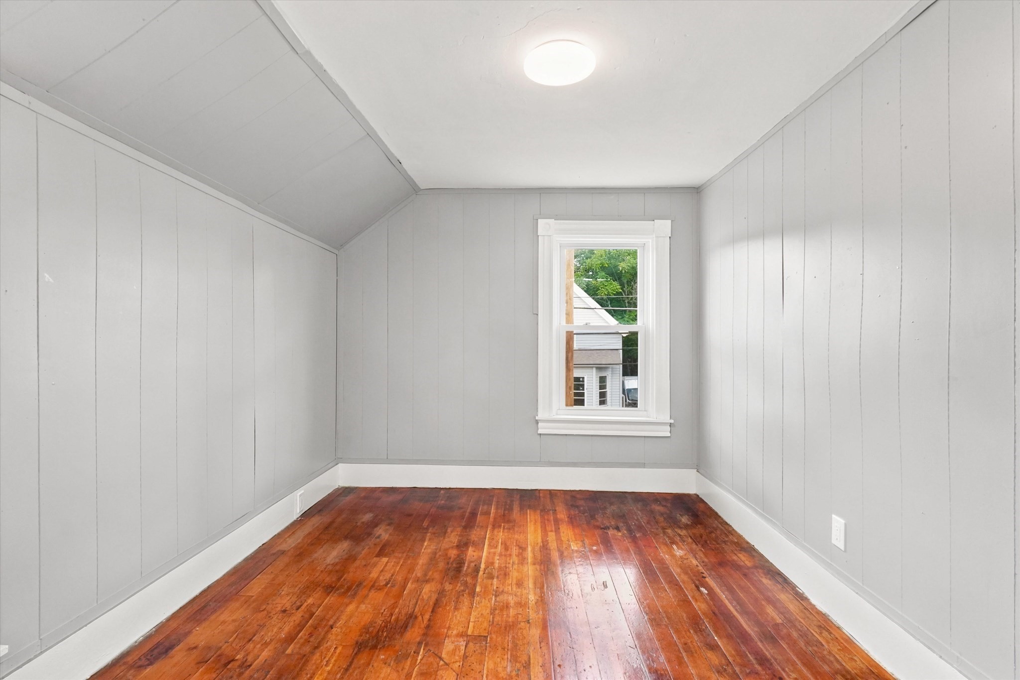 209 South St Property Photo 26